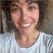 Maestra de Primaria de inglés nivel C1 con más de 5 años de experiencia ofrece clases particulares online o presencial en Murcia.